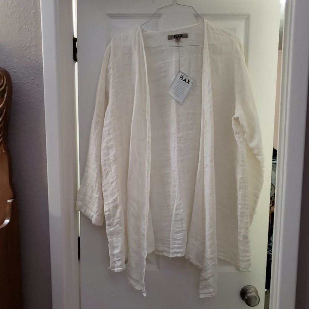 NWT Flax Cardi-gain Uneven Bottom Sugar Cube L